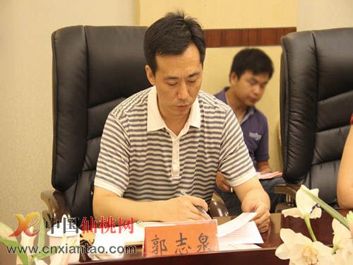 省老年大學(xué)協(xié)會(huì)領(lǐng)導(dǎo)調(diào)研我市老年大學(xué)工作
