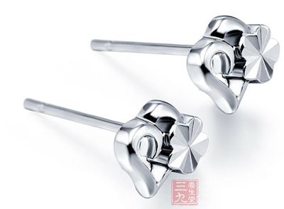 孩子中毒只因為媽媽常用的它