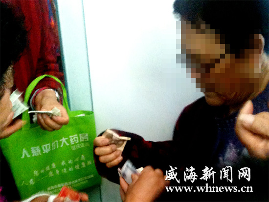 記者暗訪“健康課堂”:講座背后暴利驚人(圖