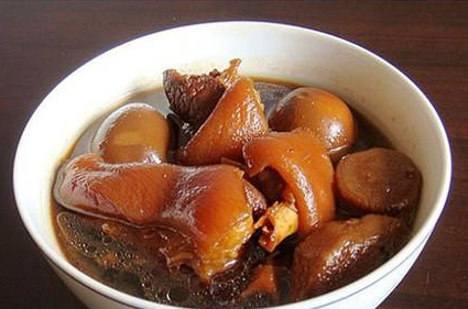 哺乳媽媽的產后催奶食譜！