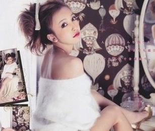 akb板野友美露事業線展誘惑