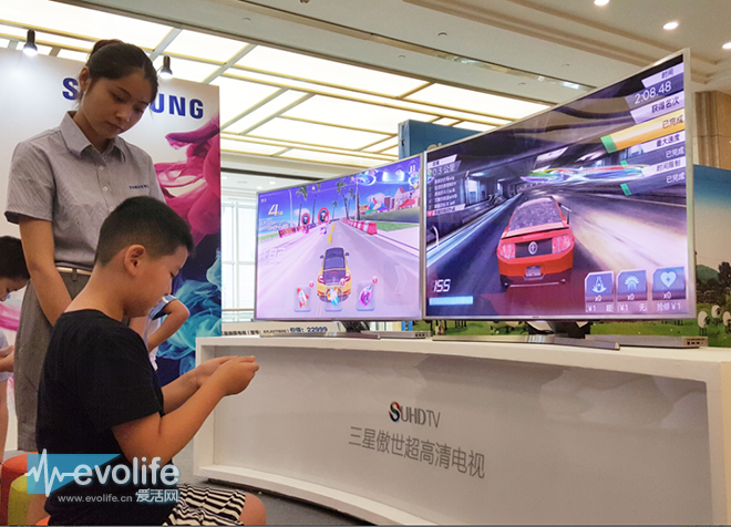 兒童學習第二課堂,三星曲面電視的未來教育