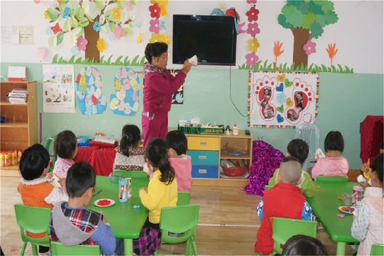 三門峽市幼兒園：家長進課堂 孩子樂融融