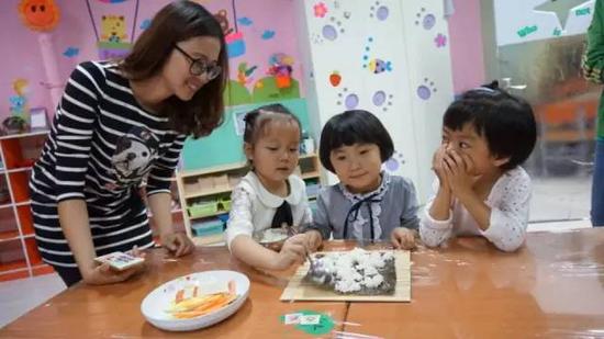 “冰法美食”公益課堂第六站:智慧天使幼兒園