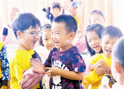 少年宮為假日父母不休息的孩子開設愛心課堂