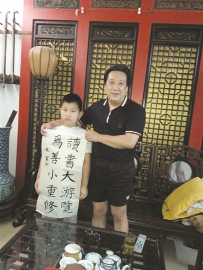 社區流動兒童有了書法興趣課