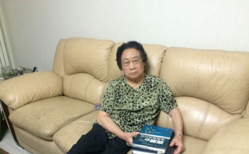 屠呦呦：不在意是不是“三無教授” 是否得獎無所謂