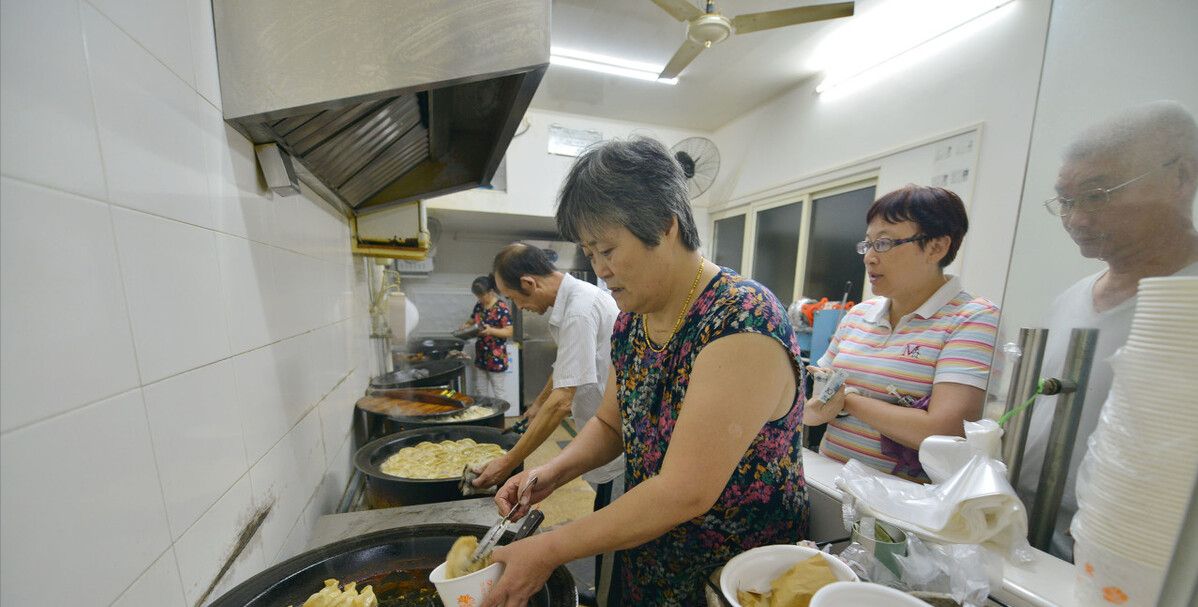 45歲女士哭訴:做住家保姆1年,工作挺輕松的,但內(nèi)